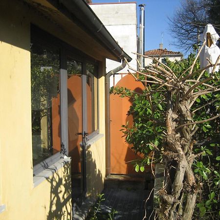 B&B Villa Panicucci Livorno Bagian luar foto